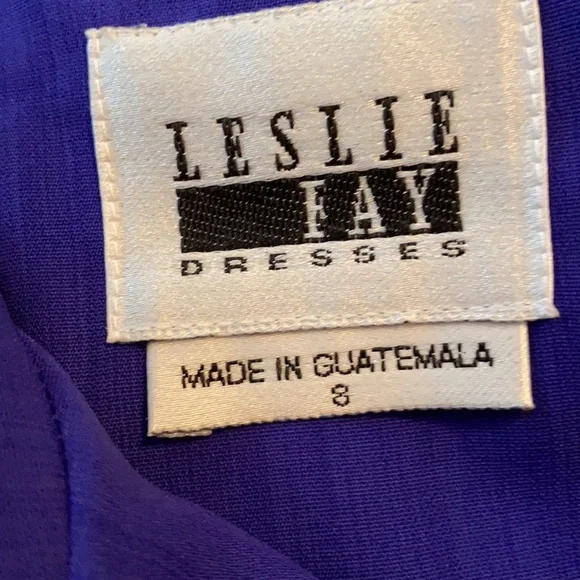 Sleeveless dress with short sleeve Jacket. - Picture 8 of 8